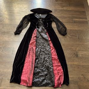 Women’s Witch/ Vampire Halloween Costume